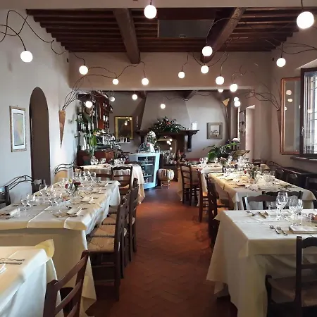 Country house La Torre Wine Montecarlo