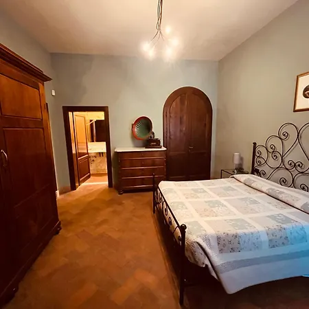 La Torre Wine Country house Montecarlo